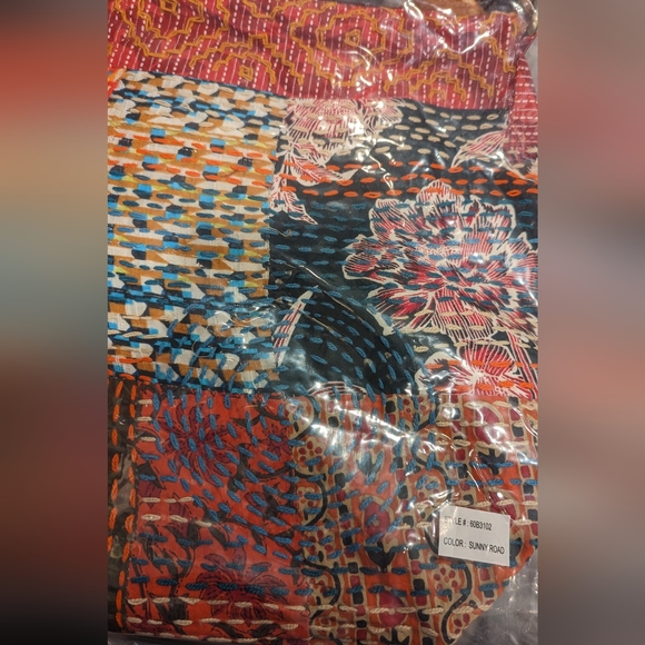 Boho Chic - Hand Stitched Patchwork Shoulder Bag - Fully Lined - Bohemian Style - Picture 12 of 12